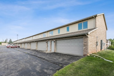 1690 Drum Corps Dr unit A, Menasha, WI 54952 - photo 3