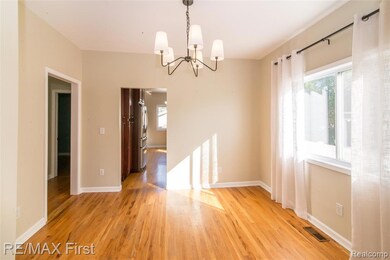 1320 Hartrick Ave, Royal Oak, MI 48067 - photo 7