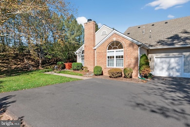 62 Woolsey Ct, Pennington, NJ 08534 - photo 2