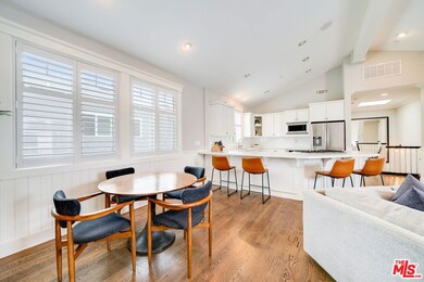 2116 Carnegie Ln unit B, Redondo Beach, CA 90278 - photo 6