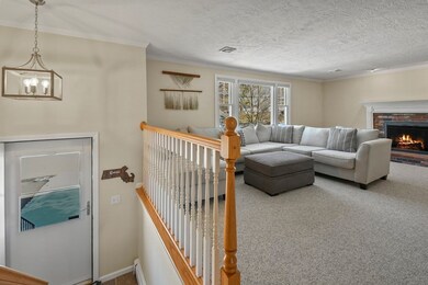 11 Janebar Cir, Framingham, MA 01701 - photo 5