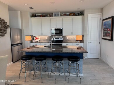 Kitchen 6