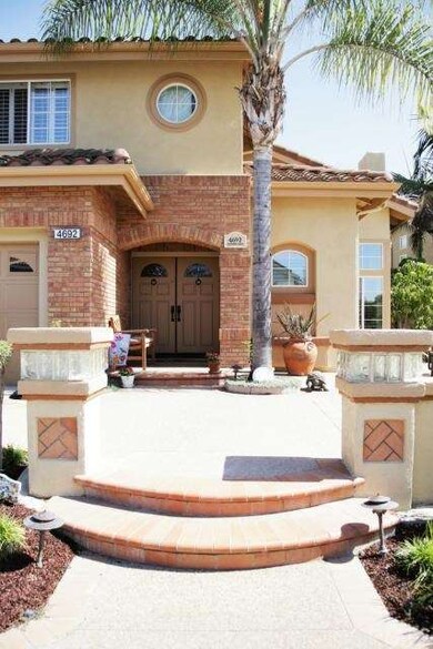 Beautifully Designed Floor Plan with Double Door E