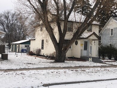 508 8th Ave SE, Jamestown, ND 58401 - photo 2