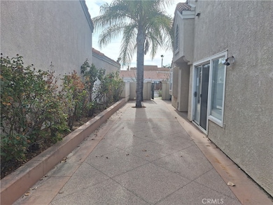 41195 Via Cedro, Murrieta, CA 92562 - photo 4