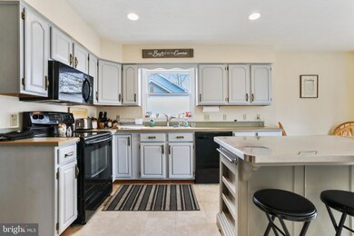 104 Moss Ct, Stephens City, VA 22655 - photo 3