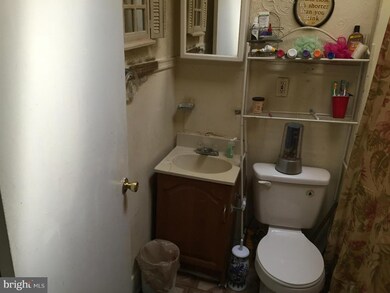 3029 Rayner Ave, Baltimore, MD 21216 - photo 2