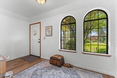 02-711 Teakwood Rd - I-1