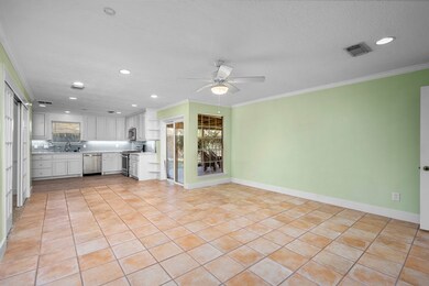 7302 Shady Arbor Ln, Houston, TX 77040 - photo 7