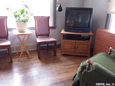 Living Room Hardwood floors are original - when po