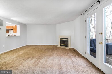 2546 Log Mill Ct, Crofton, MD 21114 - photo 7