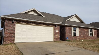 388 Joy Carol Loop, Bethel Heights, AR 72764 - photo 2