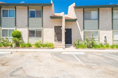 2255 Cahuilla St unit 32, Colton, CA 92324 - photo 5