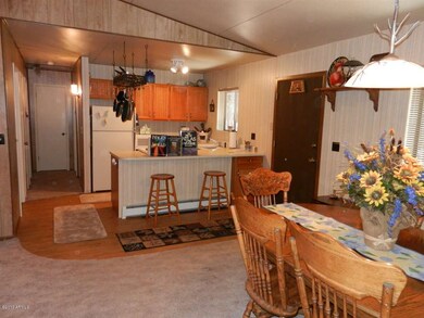 2162 Tall Trees Loop - Dining & Kitchen