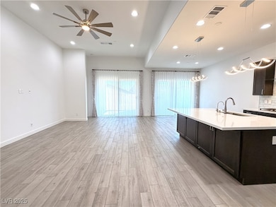 724 Omaggio Place, Henderson, NV 89011 - photo 4