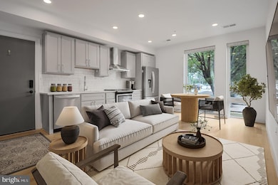 4339 Harrison St NW unit 3, Washington, DC 20015 - photo 3