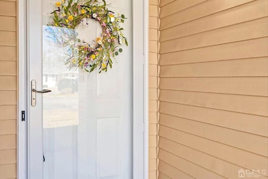 401 Fuchsia Plaza unit B, Monroe Township, NJ 08831 - photo 4