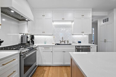 903 Beacon St unit 2, Boston, MA 02215 - photo 4