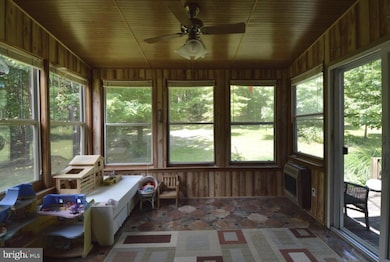 522 White Pine Ln, Boyce, VA 22620 - photo 6