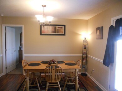 2028 Chris Dr, Lawrenceburg, KY 40342 - photo 7