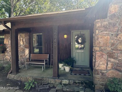 2640 Maple Hill