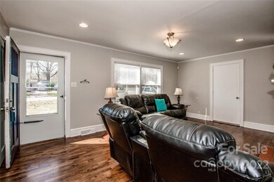 635 Hartness Rd, Statesville, NC 28677 - photo 4