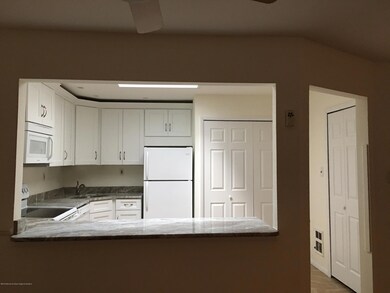 79 Lexington Ct, Red Bank, NJ 07701 - photo 3