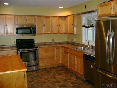 34 Hudson Ave, Delmar, NY 12054 - photo 2