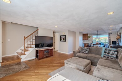 53 Scenery Ln unit 53, Johnston, RI 02919 - photo 3