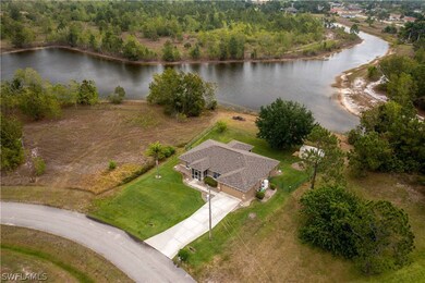 467 Boleyn Cir, Lehigh Acres, FL 33974 - photo 2