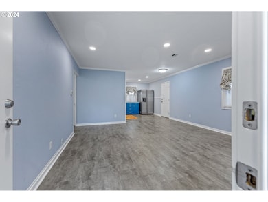 567 Bliler Ave NE, Salem, OR 97301 - photo 4