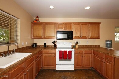 Kitchen2