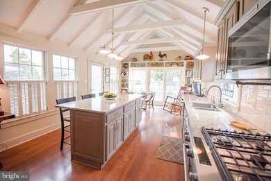 114 E Chew Ave, Saint Michaels, MD 21663 - photo 4