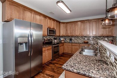 1421 Commonwealth Ave, Statesville, NC 28677 - photo 7