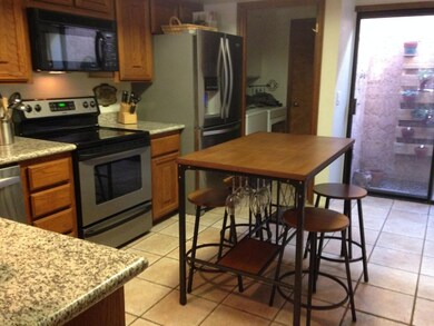 Eat in kitchen