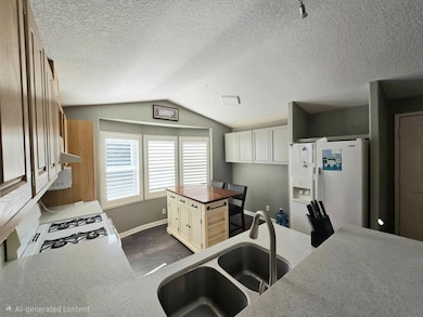 13955 W Walnut Grove Rd unit 26, Walnut Grove, CA 95690 - photo 6