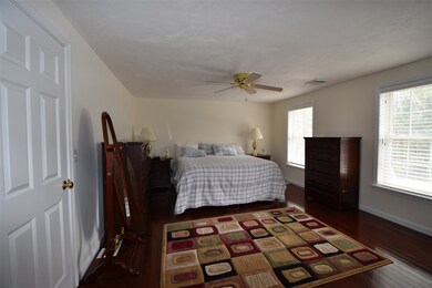 10 Bayberry Cir, Nashua, NH 03062 - photo 7