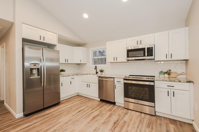 382 N Barnstead Rd, Barnstead, NH 03225 - photo 6