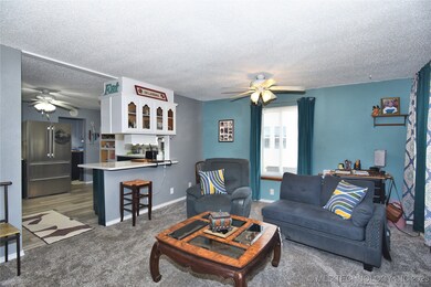 1229 E 8th St, Okmulgee, OK 74447 - photo 7