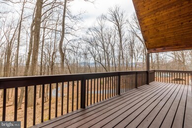 261 Boiling Springs Ct, Gerrardstown, WV 25420 - photo 4