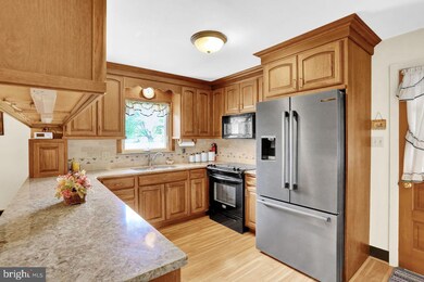 130 Dries Rd, Reading, PA 19605 - photo 5