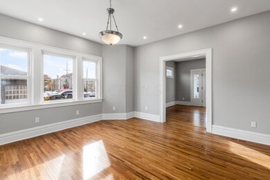 014_cad8f0a83e_D Eldon Ave031