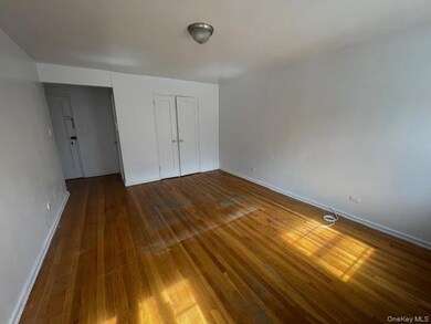 144-31 78th Rd unit 3L, Flushing, NY 11367 - photo 4