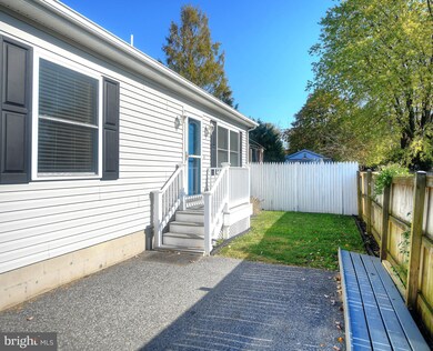 13205 Gundale Ave, Middle River, MD 21220 - photo 2