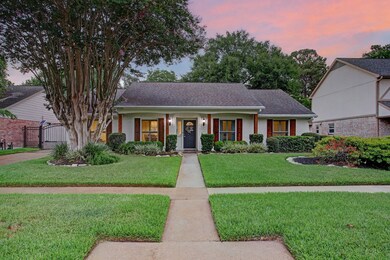 1006 Richelieu Ln, Houston, TX 77018 - photo 2