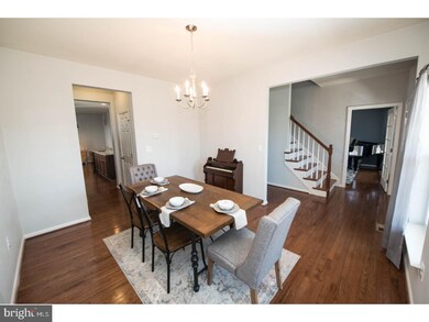 2021 Sunnyvale Dr, Pennsburg, PA 18073 - photo 2