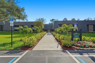 36750 US Highway 19 N unit 5-202, Palm Harbor, FL 34684 - photo 2