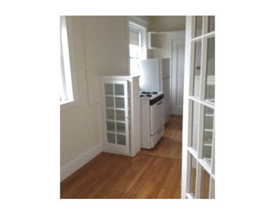 203 Winthrop Rd unit 6, Brookline, MA 02445 - photo 4