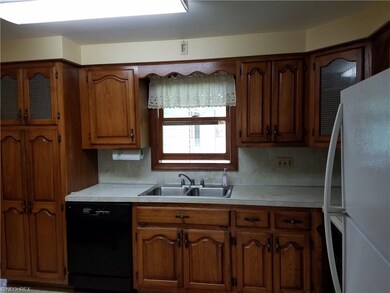 kitchen with appliances