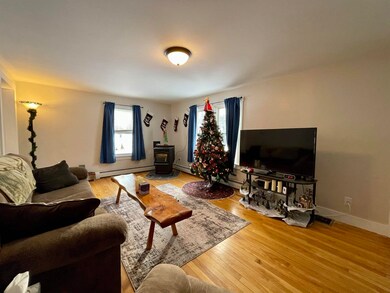 340 E Proctor Rd, Center Rutland, VT 05736 - photo 7